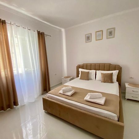 Ona Apartament Saranda Kültér fotó